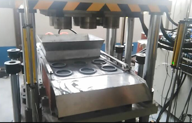 120噸(dun)四柱四梁粉末(mo)伺服成型液壓(ya)機