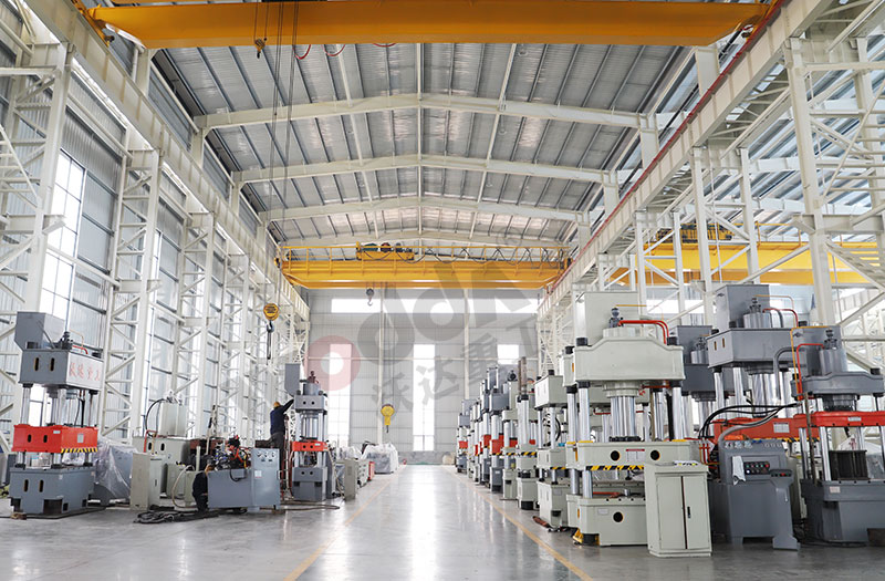 山東长春昌兴传感器制造有限责任公司(5G网站)新生産車間 山東长春昌兴传感器制造有限责任公司(5G网站)新生産車間