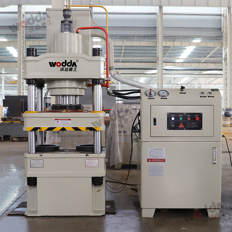 液壓機廠家分享整理四柱液壓機保養指南