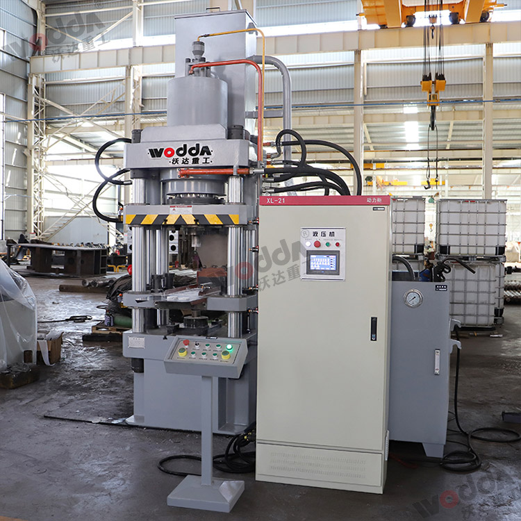 315噸碳化矽陶瓷粉末成型液壓機