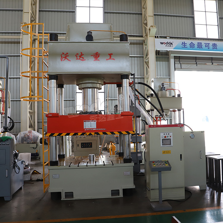 500噸三梁四柱液壓機 500噸三梁四柱液壓機