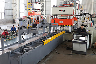 全自動(dong)錨杆托盤生産(chan)線（630噸錨杆托盤(pan)液壓機）